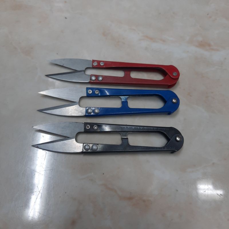 

Gunting Cabut Benang / Gunting Benang
