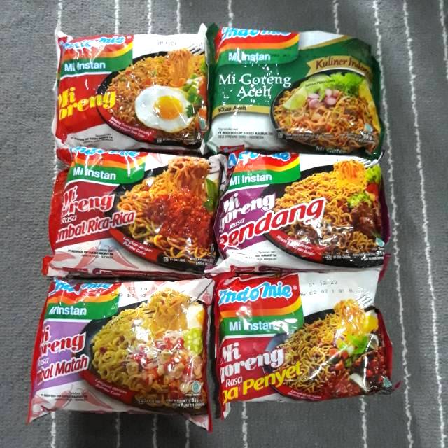 

INDOMIE GORENG (Original, Mie Goreng Aceh, Sambal Rica, Sambal Matah, Iga Penyet, Rendang)