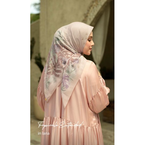 Buttonscarves Tropicale