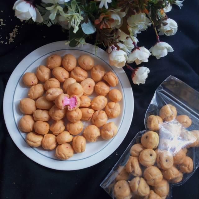 

Soes mini strawberry 100 gr