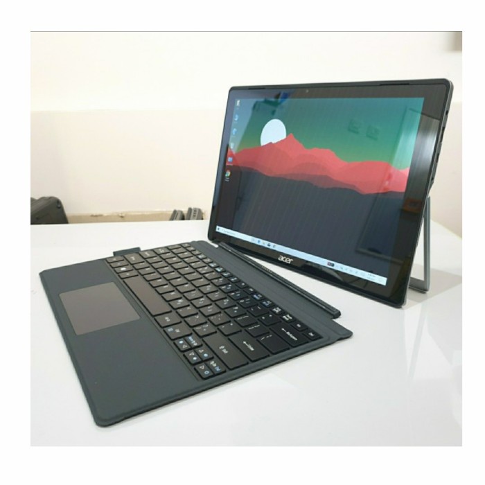 [ Laptop Second / Bekas ] Acer Switch 2 In 1 Tablet Windows Core I5 Gen 6 Ram 8Gb Ssd 256Gb Qhd