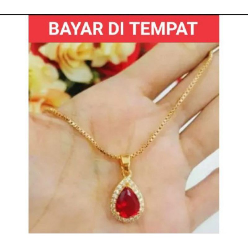 Kalung fre liontin motif giok merah delima terlaris anti karat