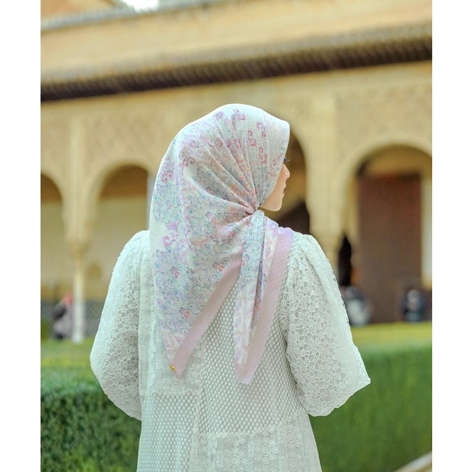 Granada Series By Button Scarves