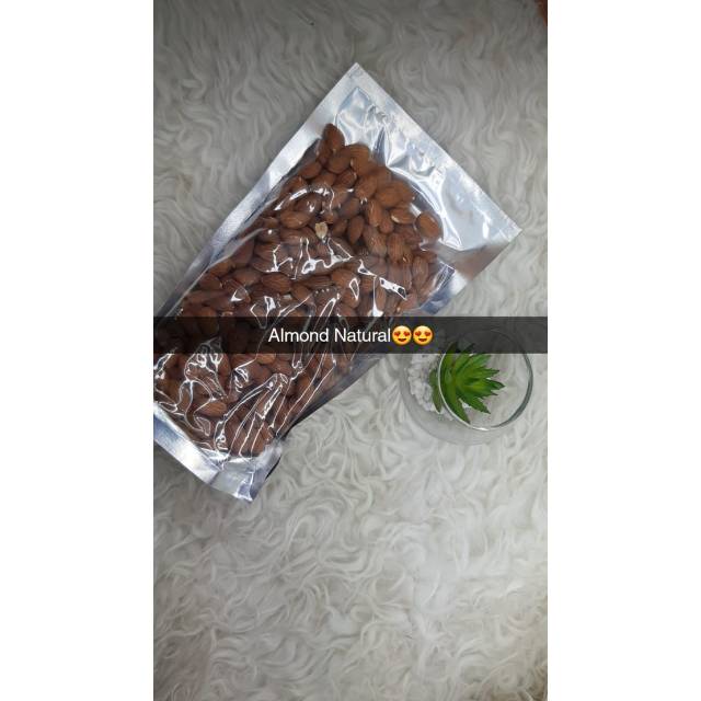 

500gr Kacang Almond Panggang Kupas Natural