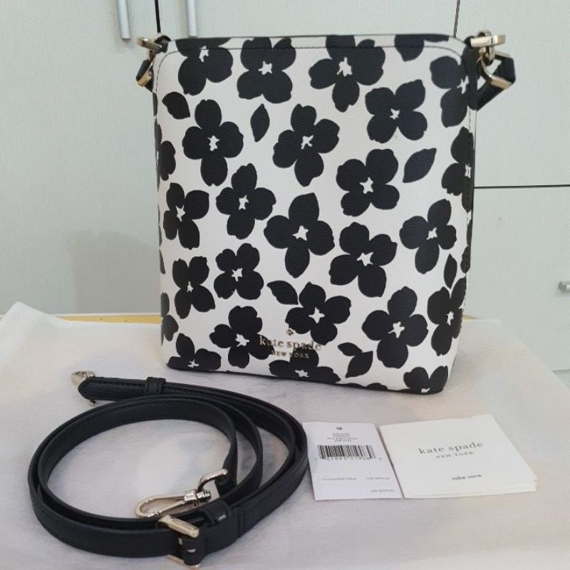 Authentic Preloved KS Darcy Graphics Blooms Multi Small Bucket