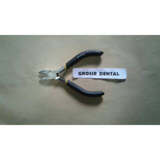 G 815 Tang Potong Biasa Merk Blitz Pemotong Kawat Behel G 815 Tang Potong Biasa Merk Blitz Pemotong Kawat Behel