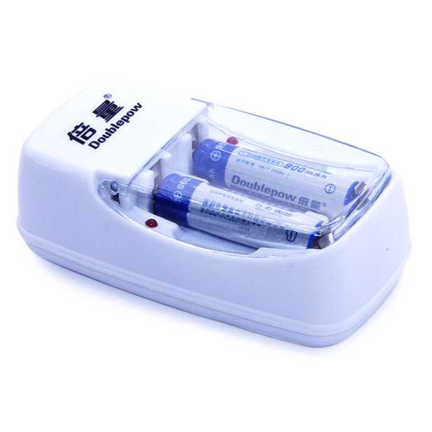 DOUBLEPOW Charger Baterai 2 slot AA/AAA with 2PCS AAA 900mAh - DP-B01-Putih