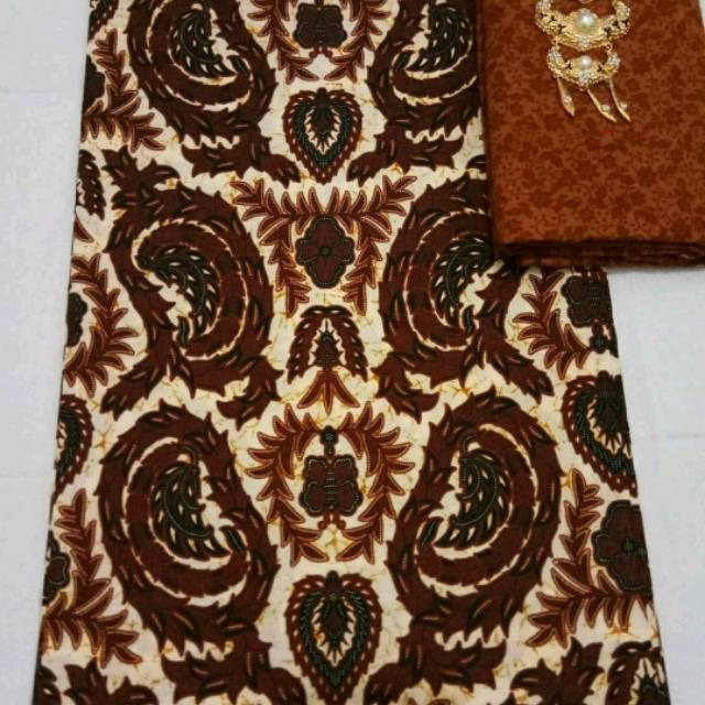 Kain lawasan sarimbit