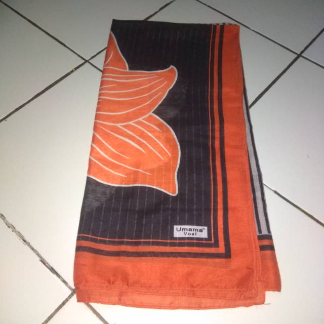 Krudung Segi empat umama motif bunga pl