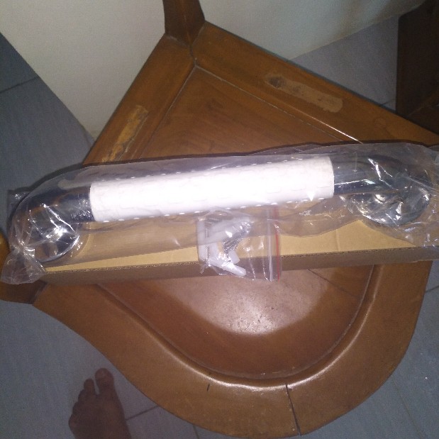 Grip Bar Stainless Stell Anti Slip / Grab Bar Stainless Stell Anti Slip / Grab Bar Disability 40 Cm