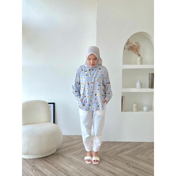 (MID YEAR SALE) Pattern Oversized Shirt - Animal Blue Breeze (READY STOCK)