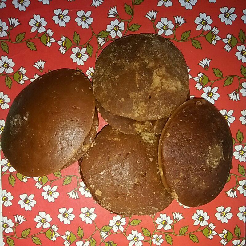

Gula aren satuan asli murni tanpa campuran