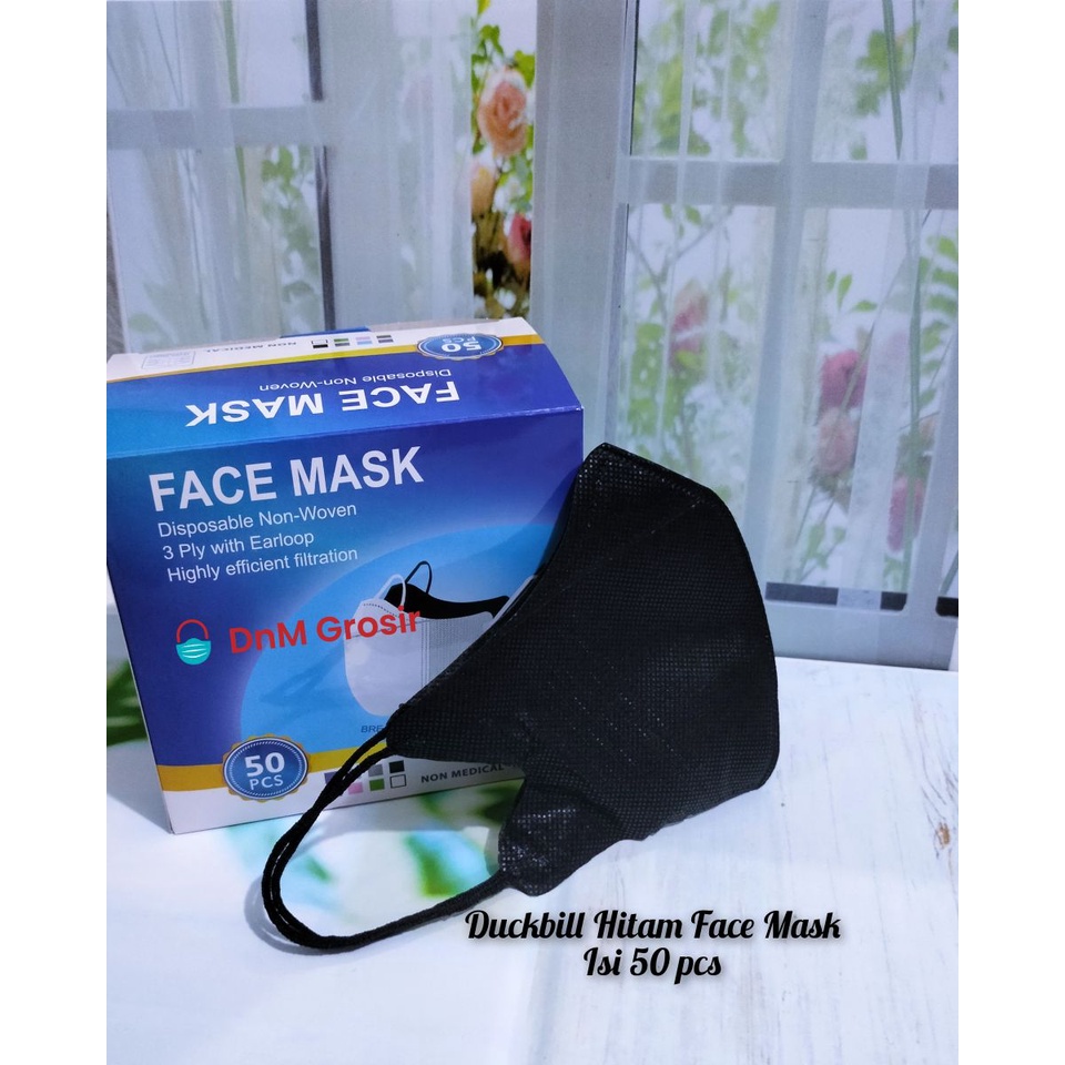 Masker Duckbill Hitam Putih isi 50 pcs