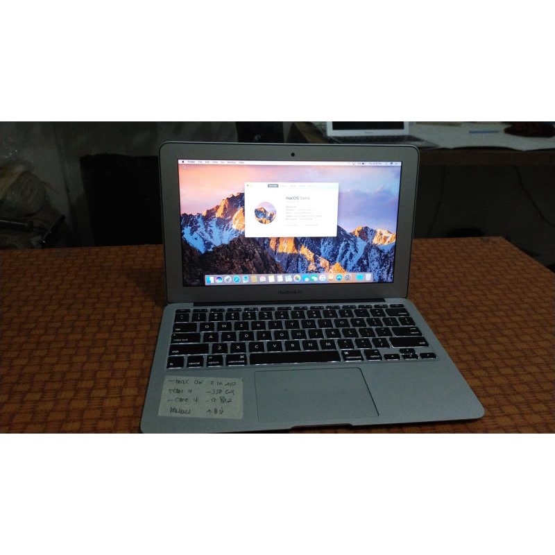 PROMO MAC AIR 11 IN 2012 RAM4 SDD64 COREI5 MULUSS