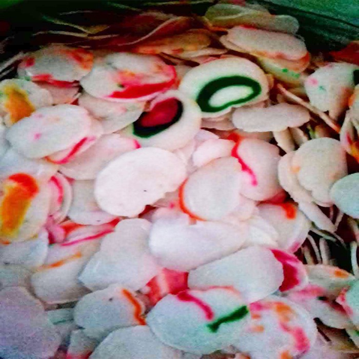 

KERUPUK BAWANG MENTAH 500GR KRUPUK BAWANG PELANGI MODEL B