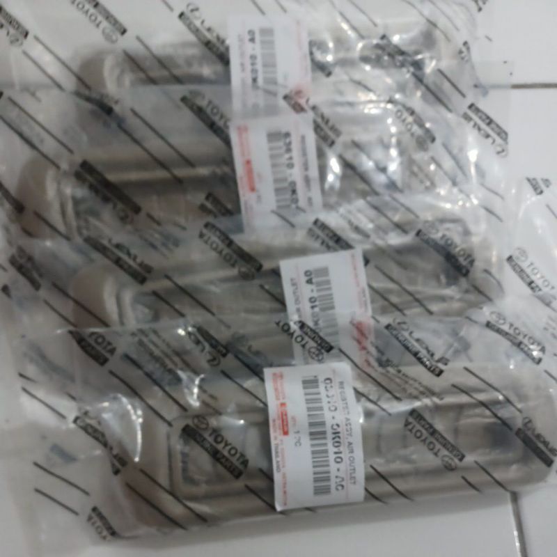 Kisi-Kisi Tengah dan Belakang AC Innova Lama