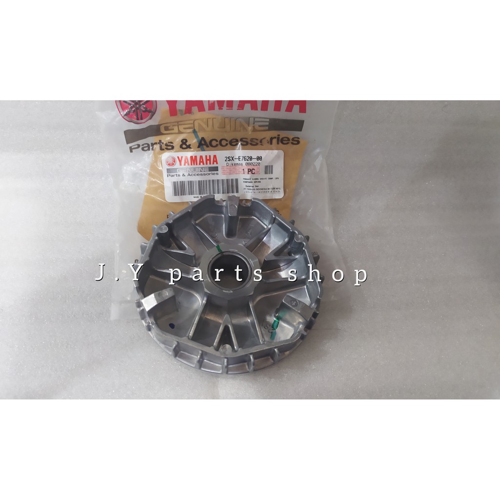 PRIMARY SLIDING SHEAVE COMP RUMAH ROLLER ROLER MIO M3 S Z 125 ORIGINAL YGP 2SX-E7620-00