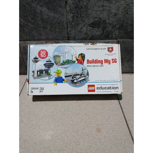Lego building my SG