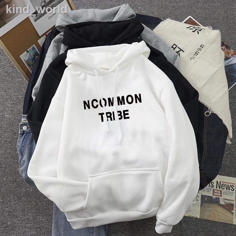 Sweater Kaos Hoodie Model Lengan Panjang Bahan Velvet Sweater Kaos Hoodie Model Lengan Panjang Bahan Velvet