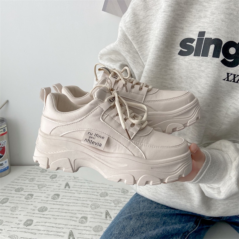 COD Termurah Sepatu Sneakers Wanita Sport Shoes MB63-SW323