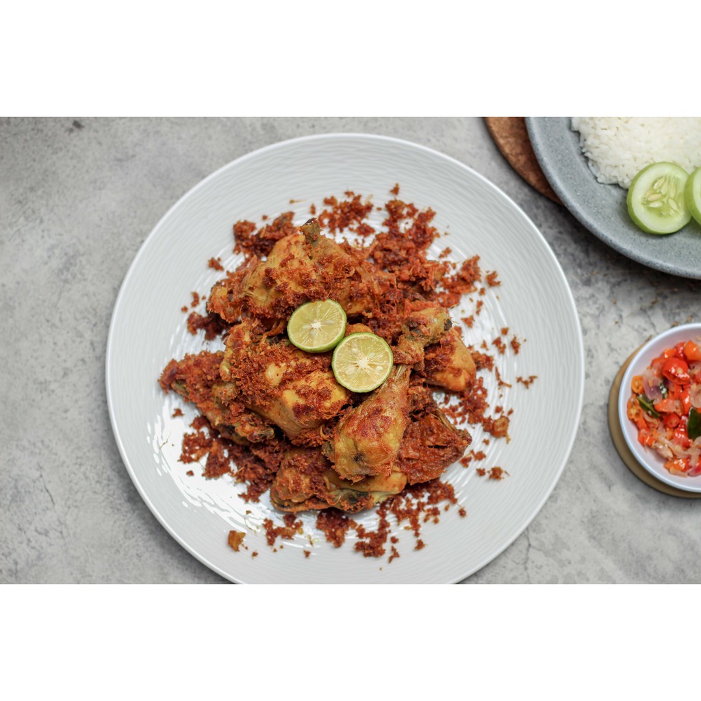

Ayam Ungkep Bumbu Kuning / Ayam Goreng Bumbu Kuning / Ayam Kuning / Ayam Rempah