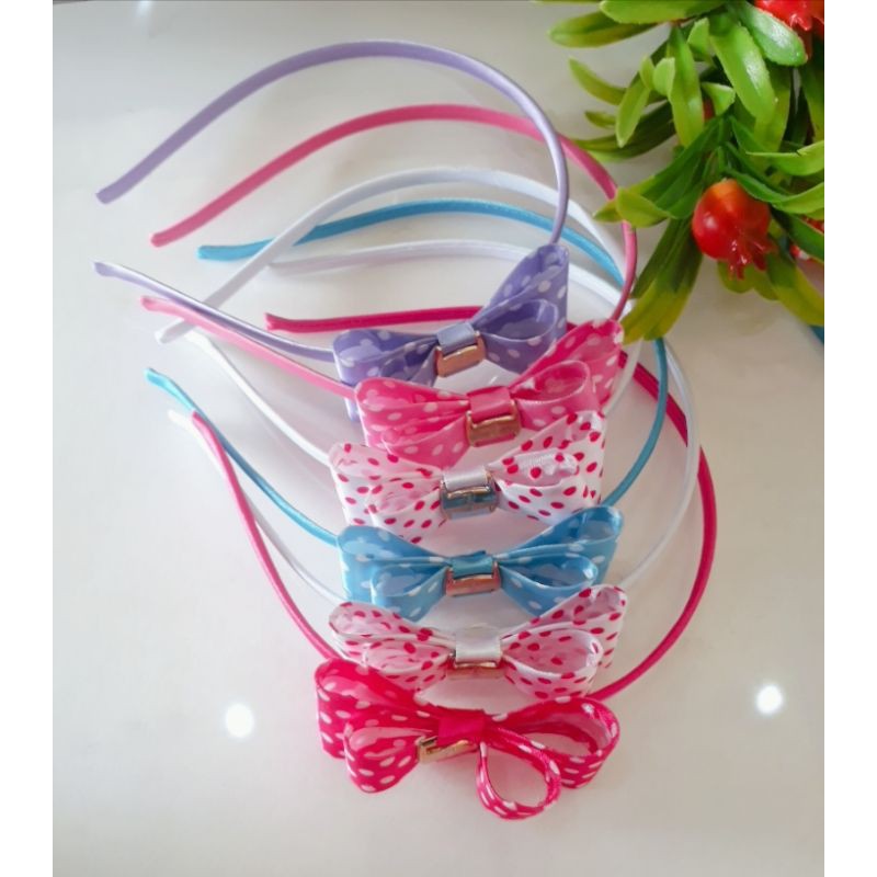 Bando pita kaku motif polkadot