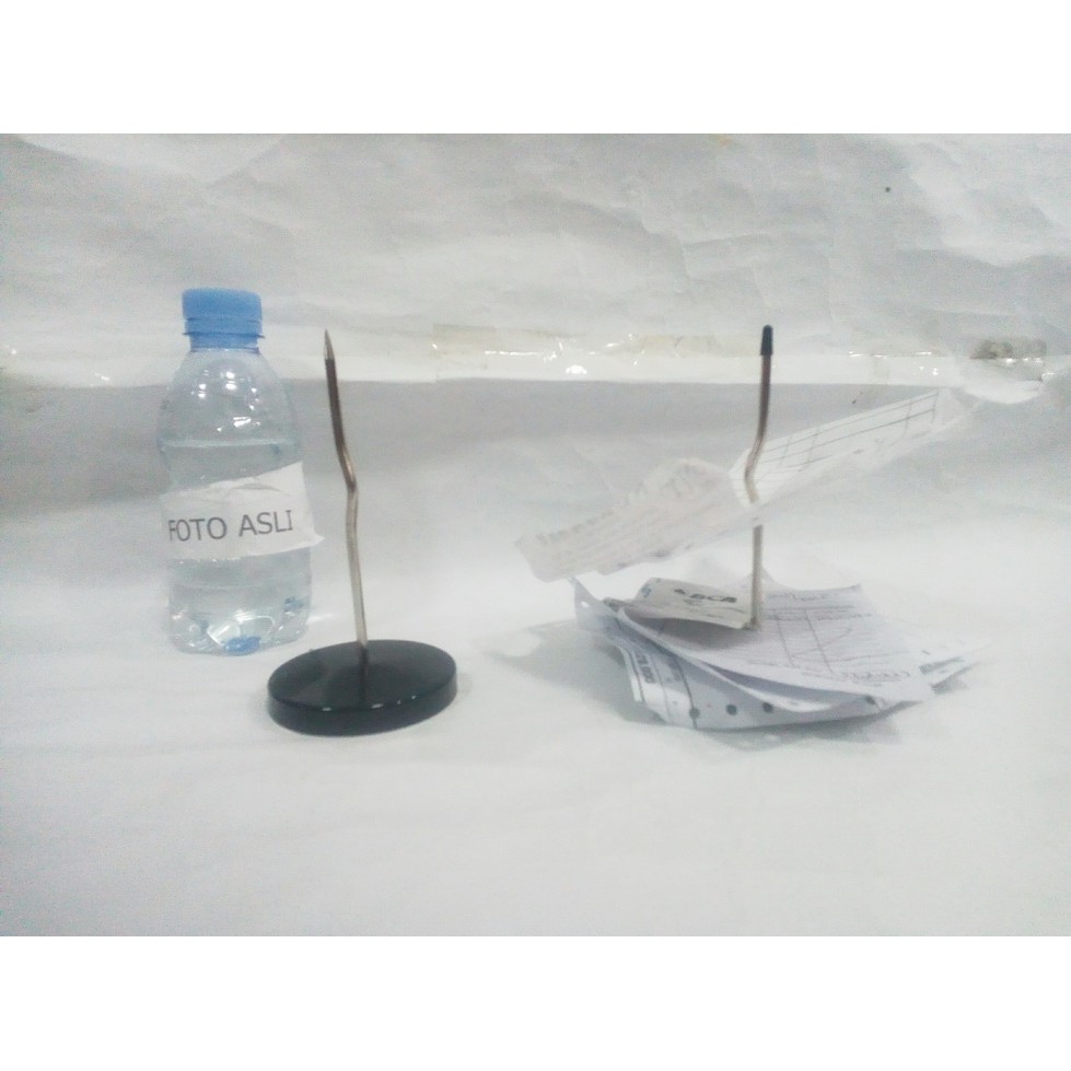 

Tusukan kertas / tusukan bon nota / file dokumen antri antrian / paper spear / paper spike / spindle