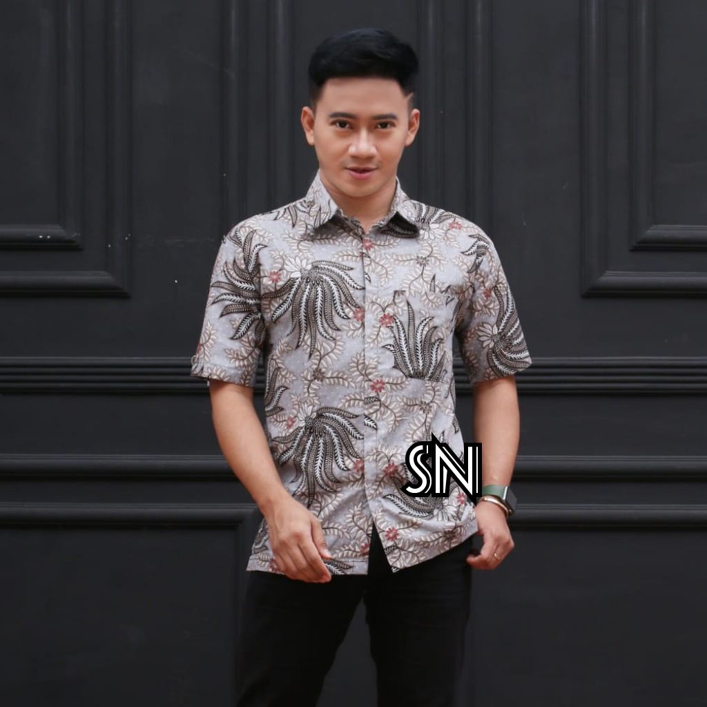 QUEENBUTIK/KEMEJA BATIK PRIA LENGAN PENDEK SIZE M L XL XXL  BSWART BatiK HRB026 Kenongo