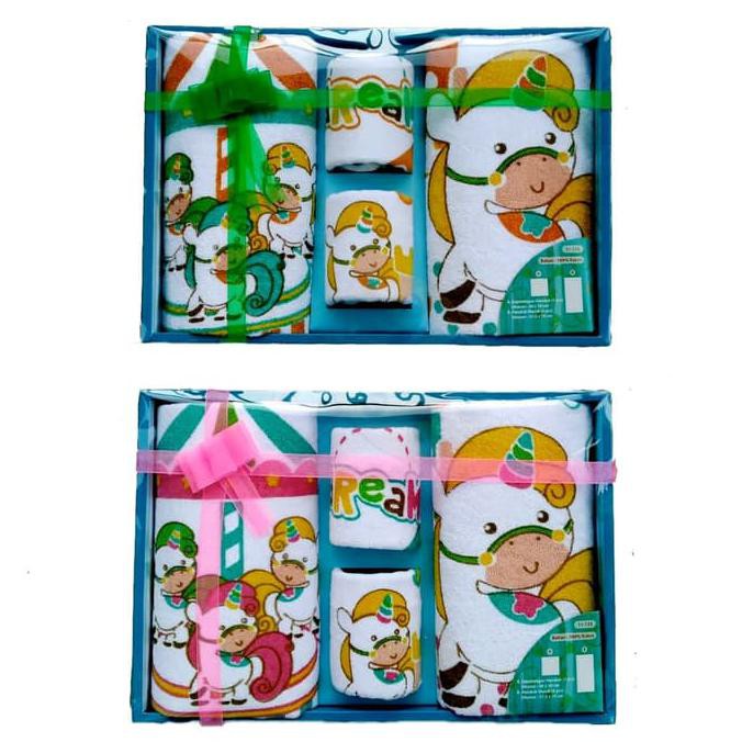 Kado Bayi Set Box Sapu Tangan Handuk Mandi Bayi - Merah Muda