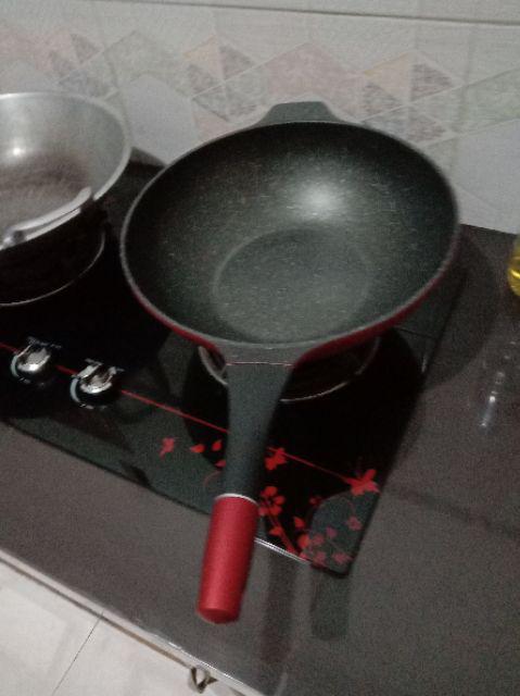 Iluva - 32cm Die Casting Wok Pan Diamond Pan Teflon Ceramic Marble