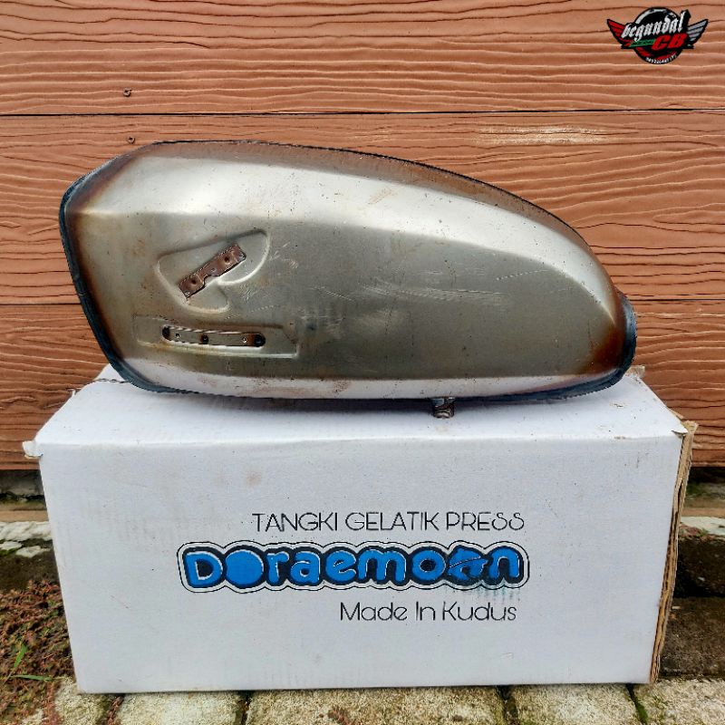 tangki CB glatik press doraemon
