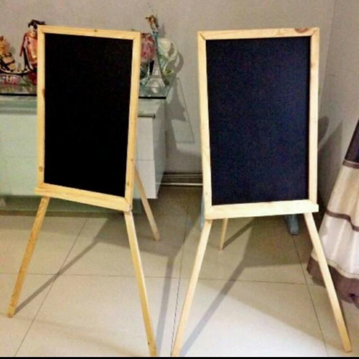 

Blackboard Papan Tulis Kapur 60X60 + Stand 025