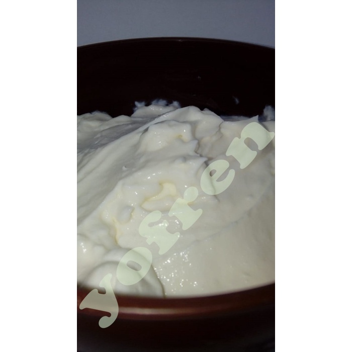 

Krim- Curd Kefir/Kefir Kental Susu Sapi (180 Ml) -Krim.