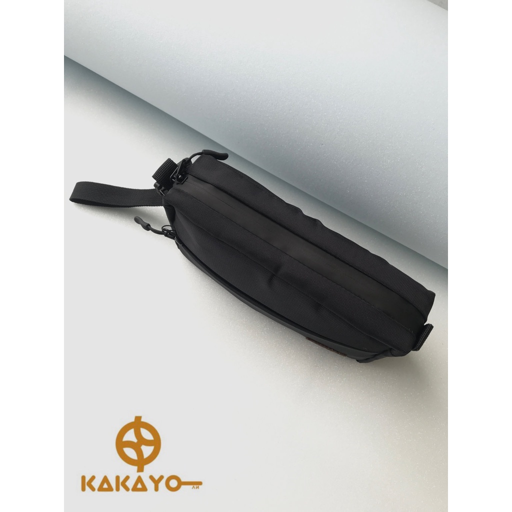 Kakayo/clutch/pouch /tas jinjing/tas  handphone/handbag pria dengan bahan Cordura dan design premium( barang di jamin sama dengan photo,jika terima barang tidak seusai photo uang kembali 100%)