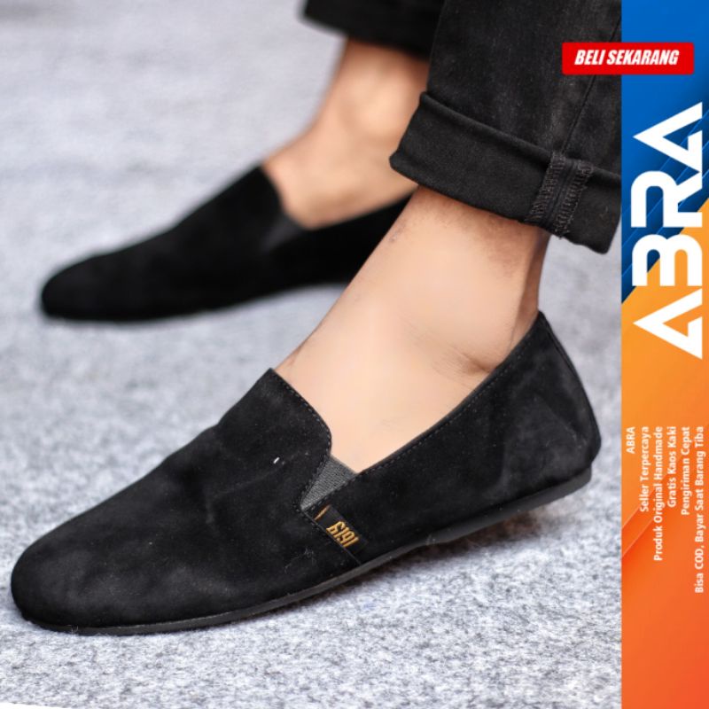 Sepatu Slip On Pria Casual Formal Kulit Suede Kerja Santai Hitam Polos Cord ABRA