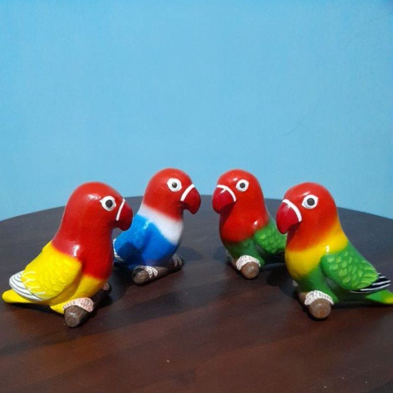 pajangan dekorasi hiasan miniatur unik karakter burung lovebird asbak lucu