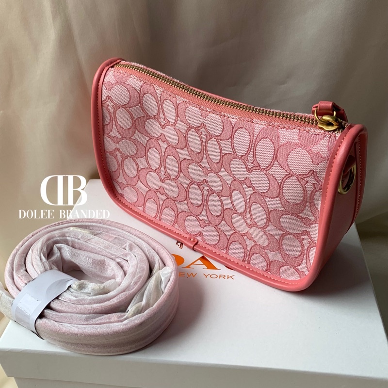 Coach Swinger Bag In Signature Jacquard - Pink (C0721)