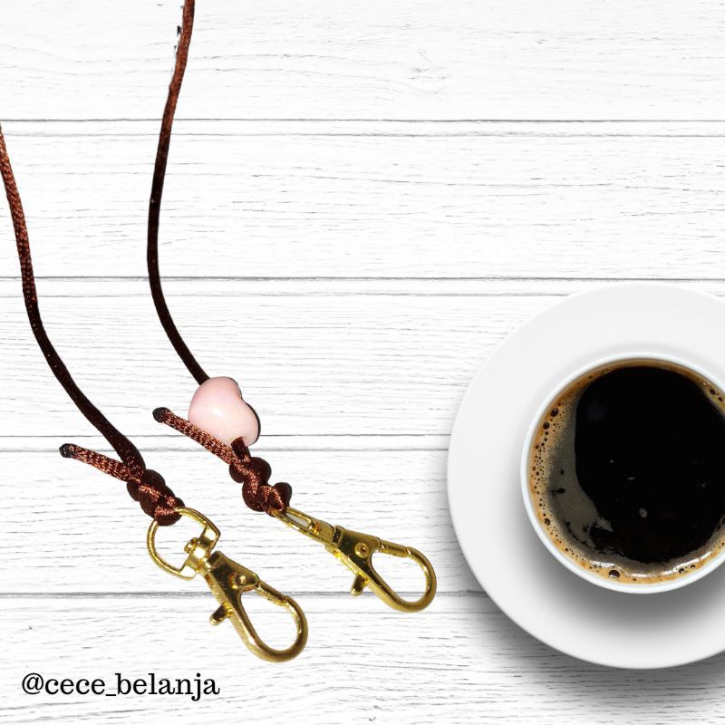 

strapmaskerversicoffeesimplebrown
