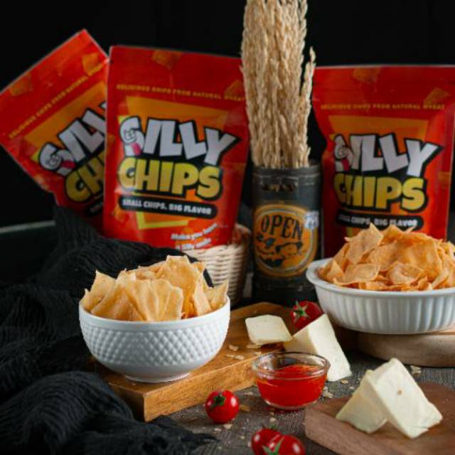 Silly Chips | Snack Keripik Pangsit Wheat Crackers Natural | 60 Gram | Snack Kesukaan Anak | No MSG | Yummy Tasty | Keripik Pangsit Krispi | Chips | Kripik Krepek Keripek Kripek Pangsit Goreng Halal Snack Anak Cemilan Anak Sehat | Cemilan Kesukaan Anak