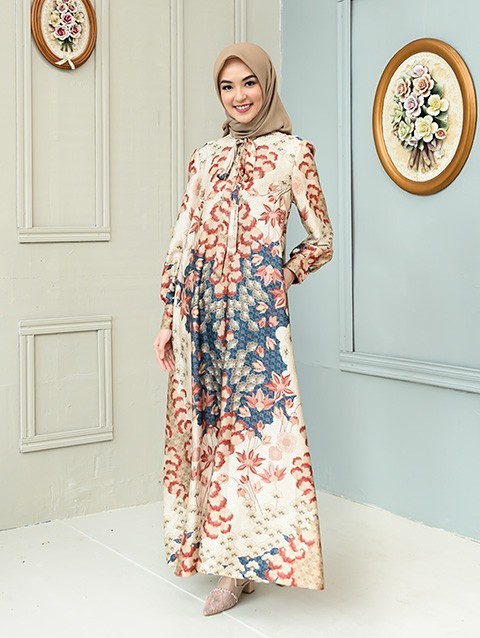 Ava Dress in Redwood