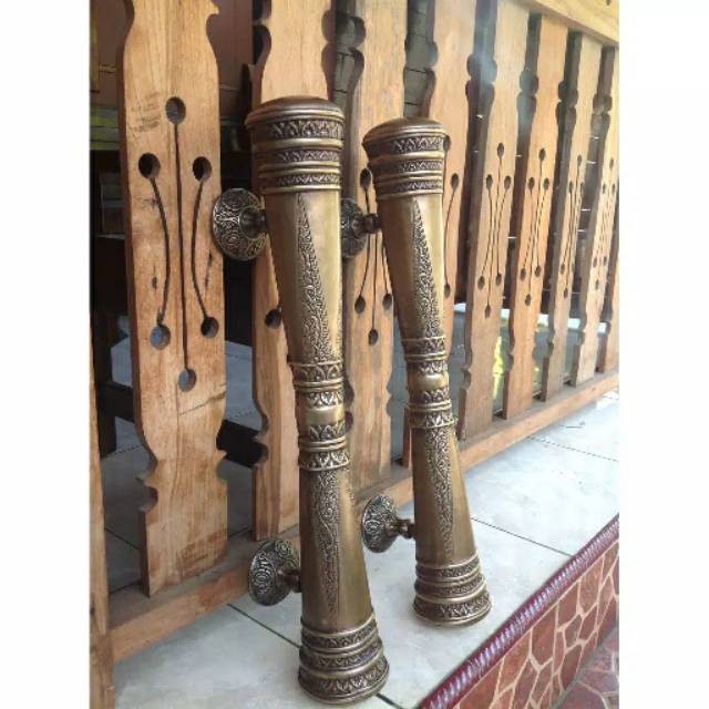 Handle Pintu / Gagang Pintu Rumah Pagar Kuningan Antik Murah Motif Ukir Godo 59cm