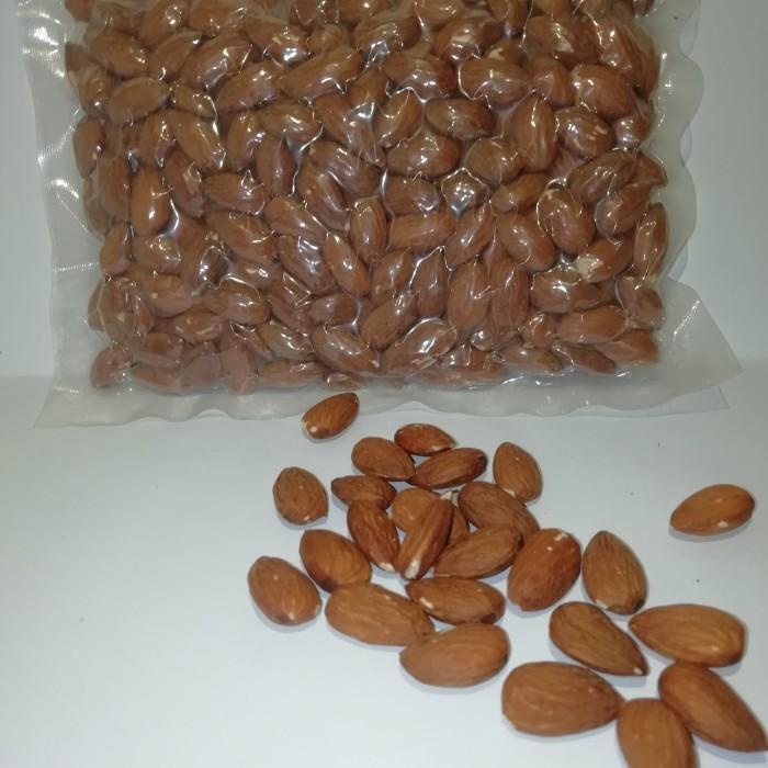 

Blue Diamond Natural Raw Almond / Kacang Almond Mentah 500gr