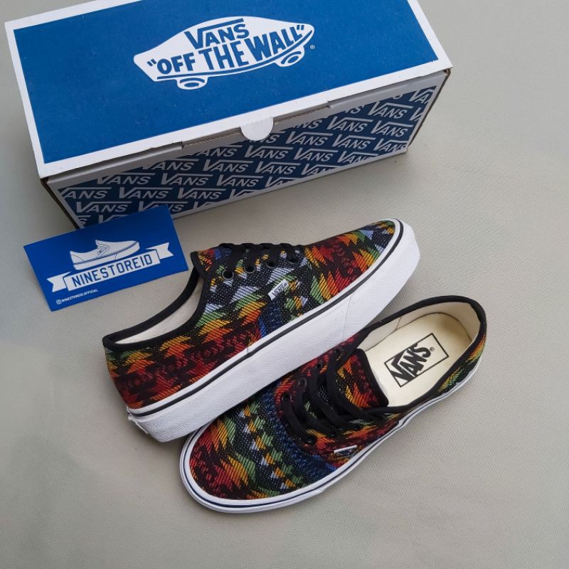 vans authentic inca