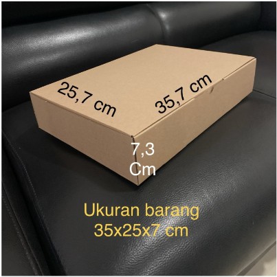 

box donat kardus pizza 35x25x7 cm