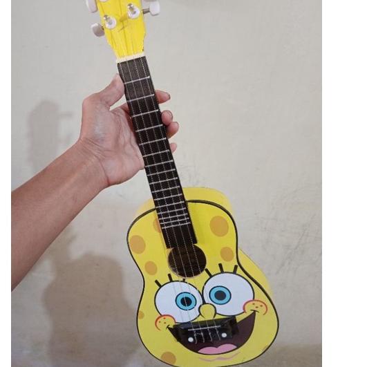 Special Price.. ukulele gambar spiderman/ukulele kado hadiah/gitar mini murah/kentrung senar 4 & sen