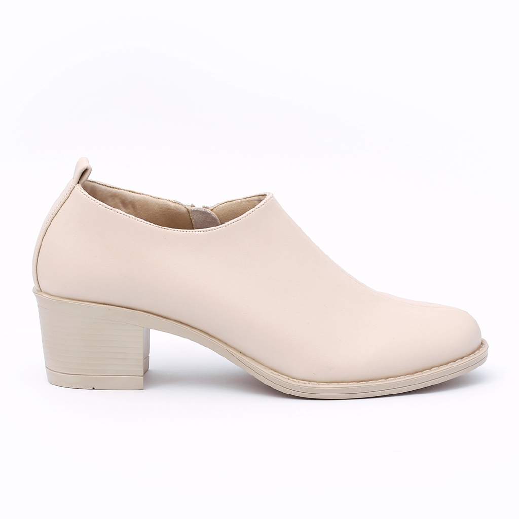 KHK by Khakikakiku Jill Oxford Cream