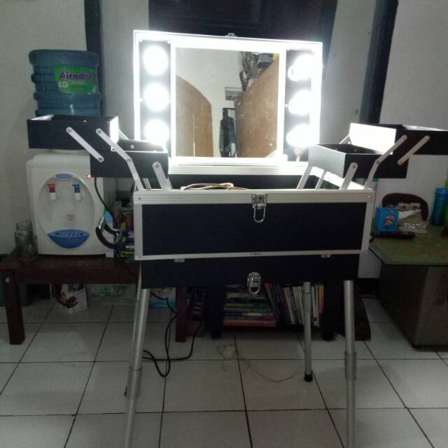 BEAUTY CASE LAMPU /BEAUTY CASE / KOPER MAKEUP / BEAUTY CASE MUA