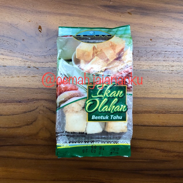 

Ikan Olahan Bentuk Tahu (Fish Tofu)