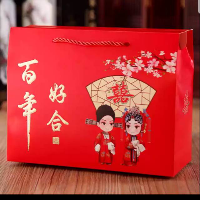 

Paperbag sangjit tingjing wedding size L 26x19x12cm