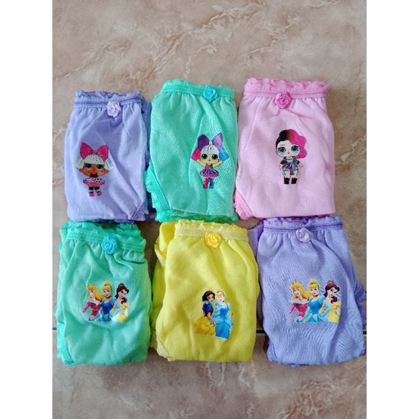 6 pcs Celana dalam anak perempuan/essen embos